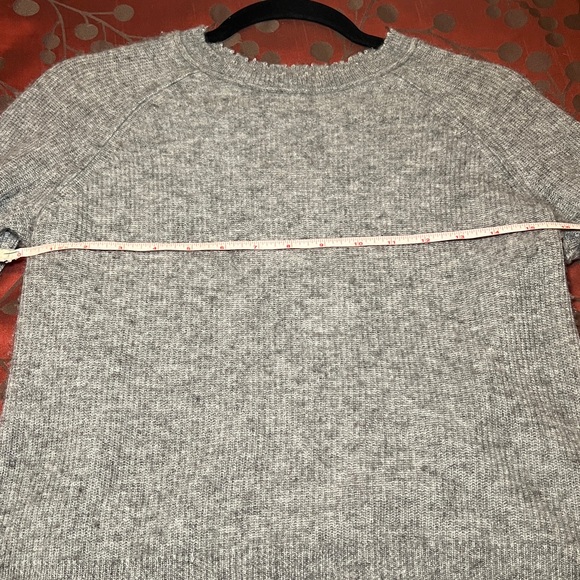 Autumn Cashmere Gray Crew Neck Cashmere Sweater size Small - Picture 13 of 15
